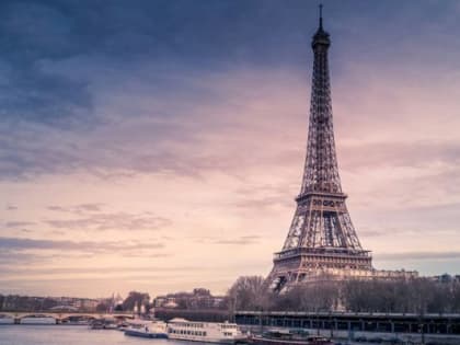 Экс-президент Франции примет участие во внеочередных парламентских выборах