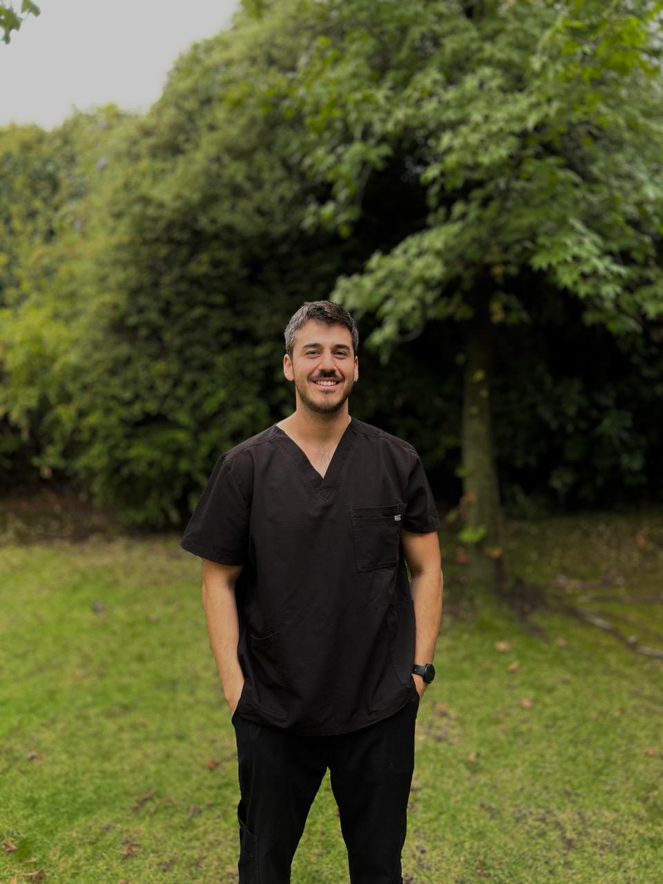 Felipe Fica, Kinesiologo de Kinefour