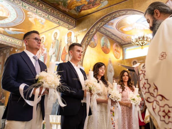 Fotografie din categoria Nunti
