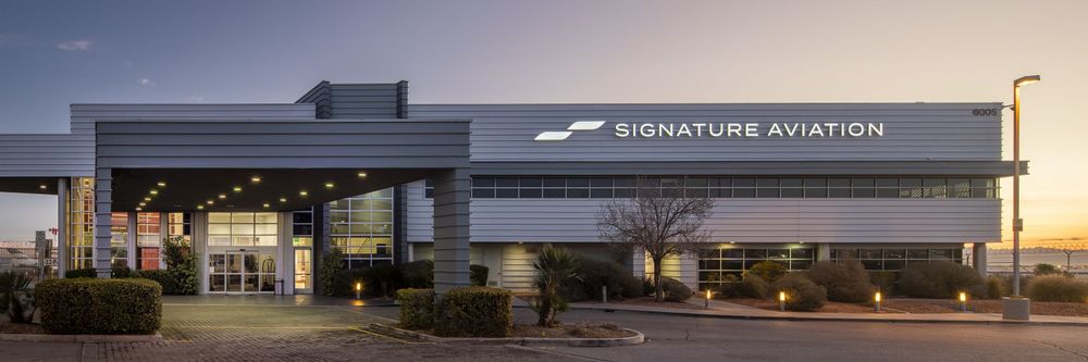 Signature FBO at Harry Reid Int’l Airport external