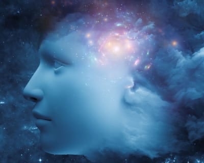 Motives and Projection