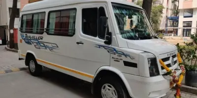 27 Seater Tempo Traveller