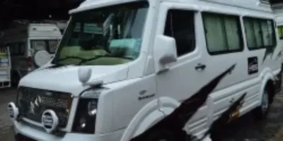 14 Seater Tempo Traveller