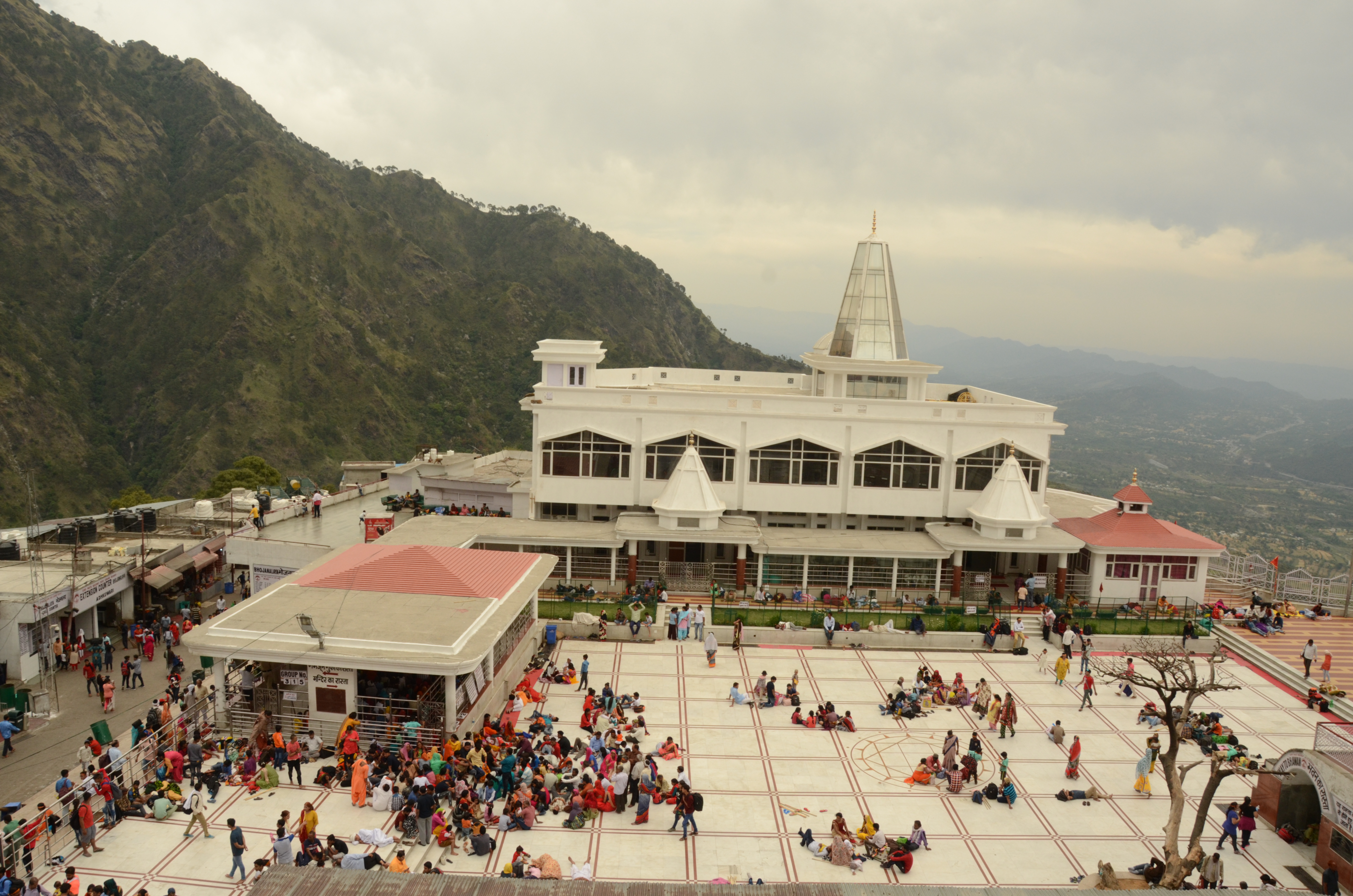 Vaishno Devi Temple view 2