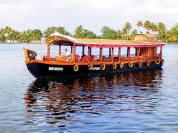 Shikara ride in Kashmir 2