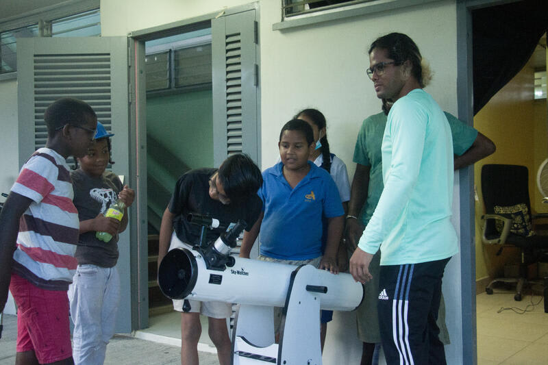 Democratizing Astronomy illustration