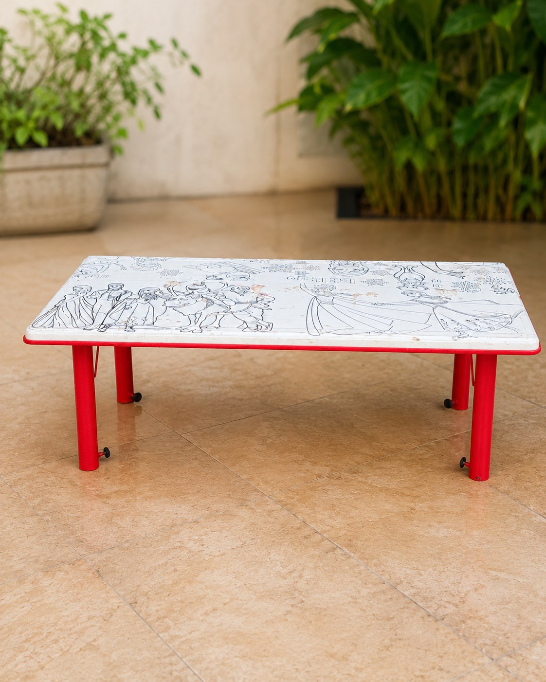 Kids Table, Kids Table. Example photo from Boblys Rentals.