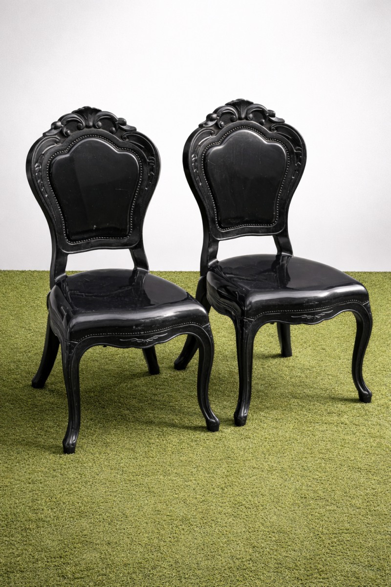Vogue in the Boblys Rentals catalogue. Photo 1 of 2.