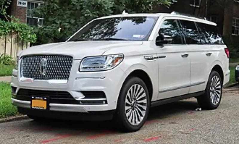 Lincoln Navigator Vehicle Overview