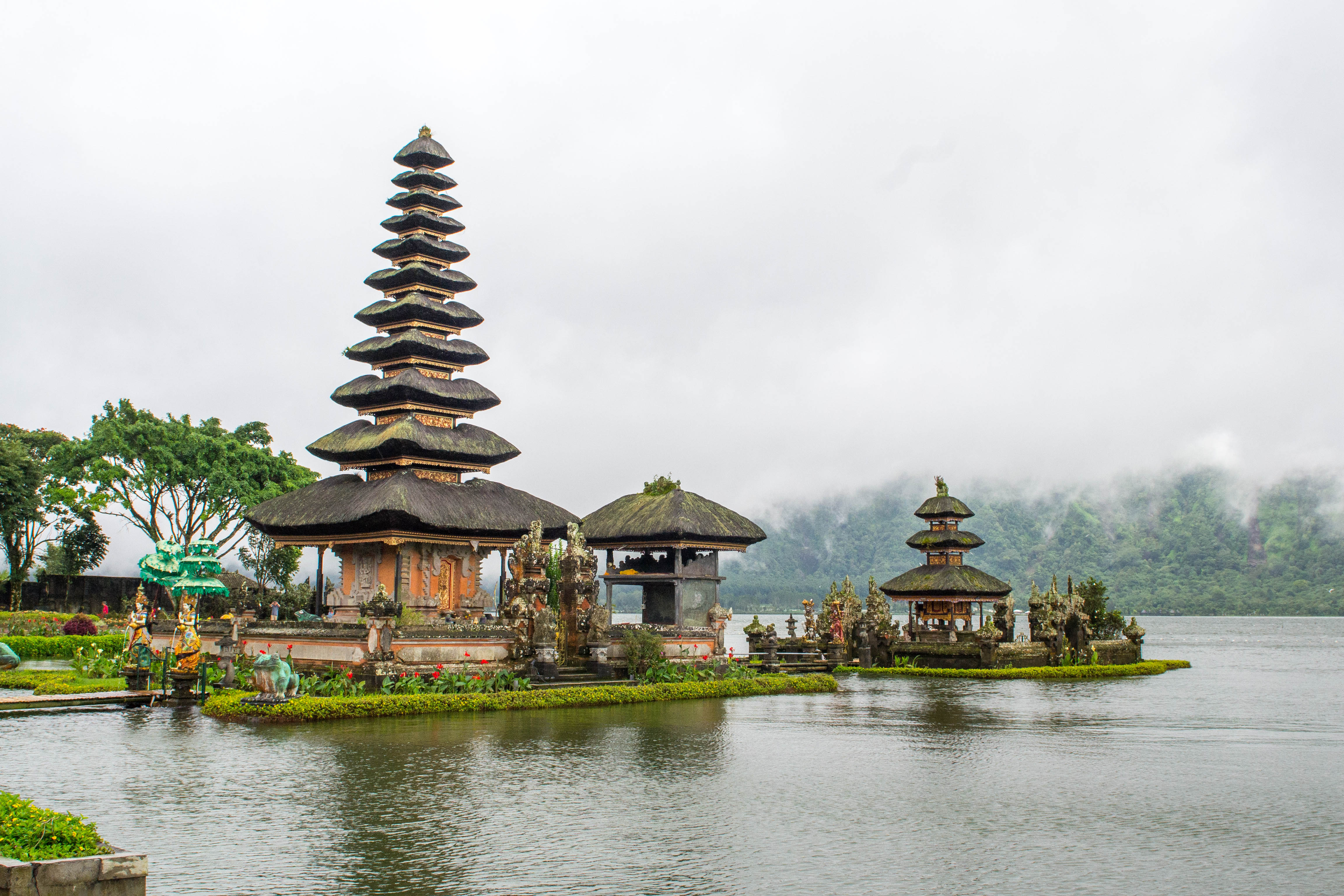 Indonesia - Bali - Lake Bratan