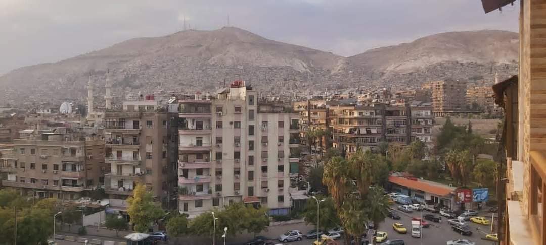 شقة سكنية للـبيع في المزرعة