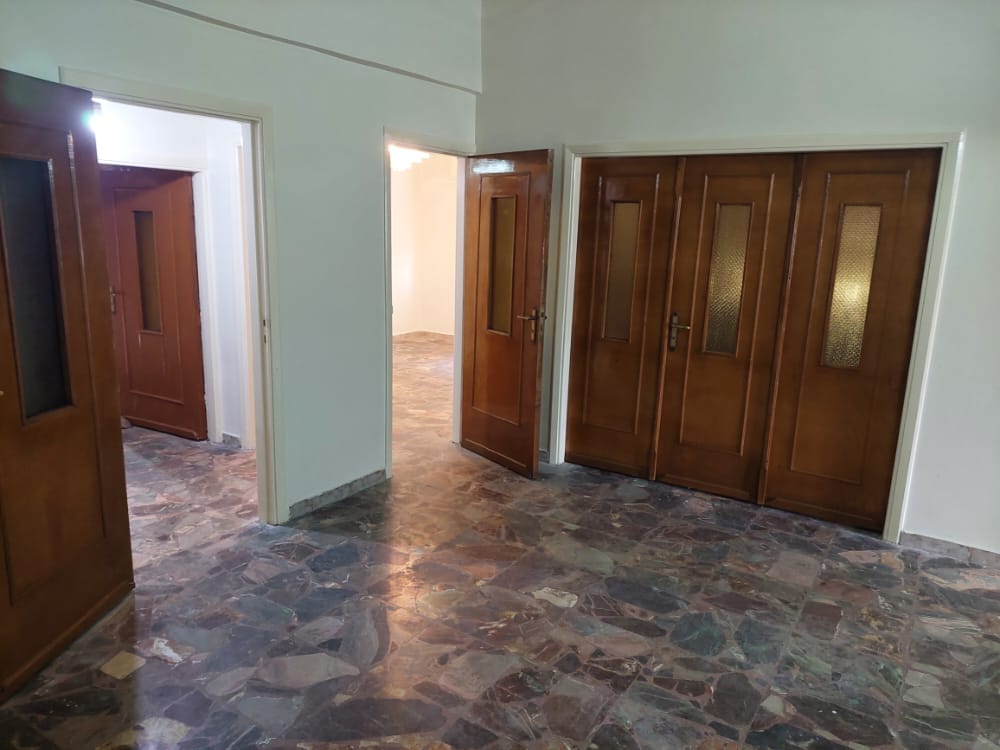 شقة سكنية للـبيع في الزاهرة