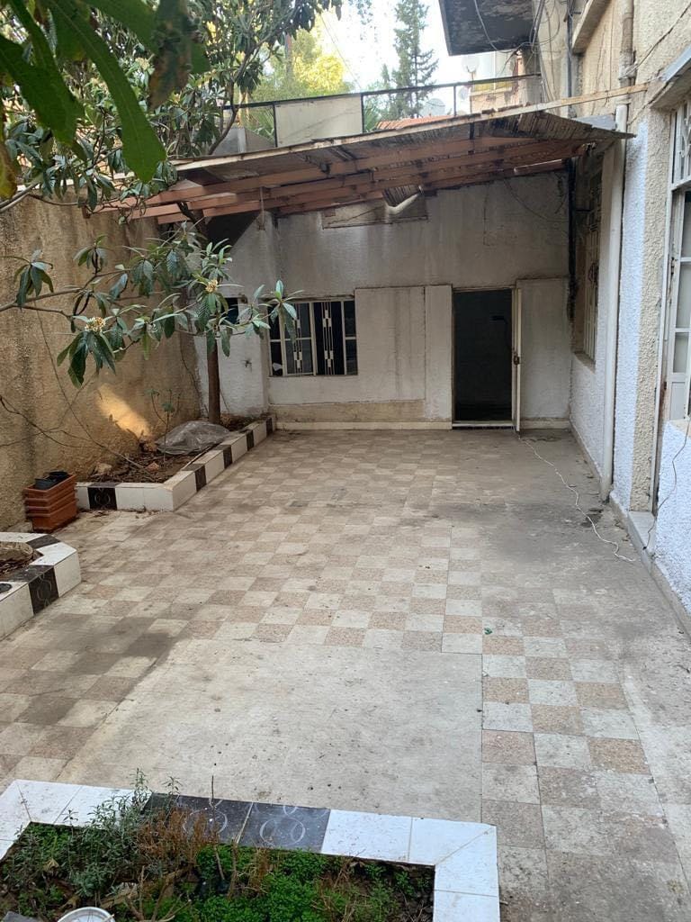 شقة سكنية للـإيجار في ركن الدين