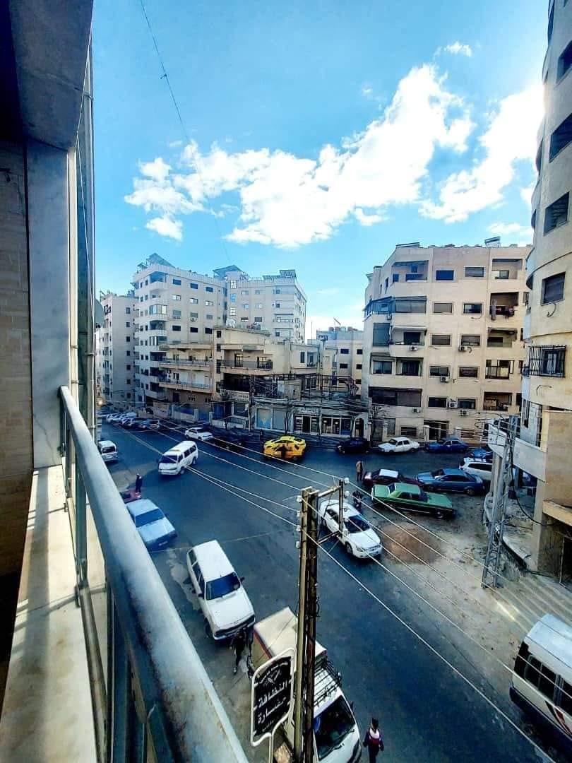 شقة سكنية للـبيع في قدسيا