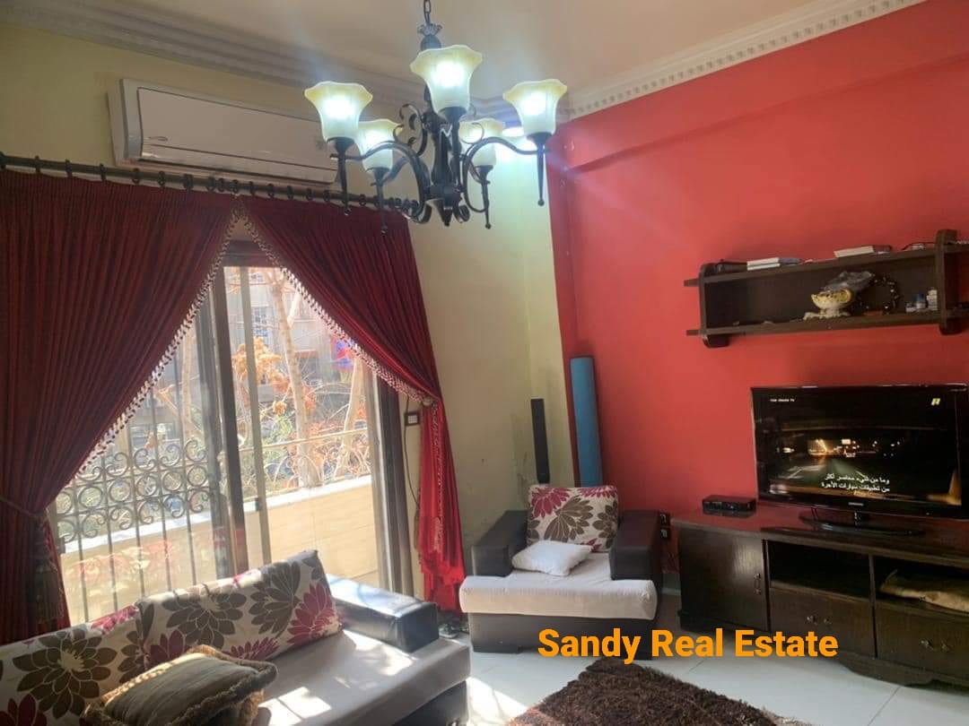 شقة سكنية للـبيع في المزرعة