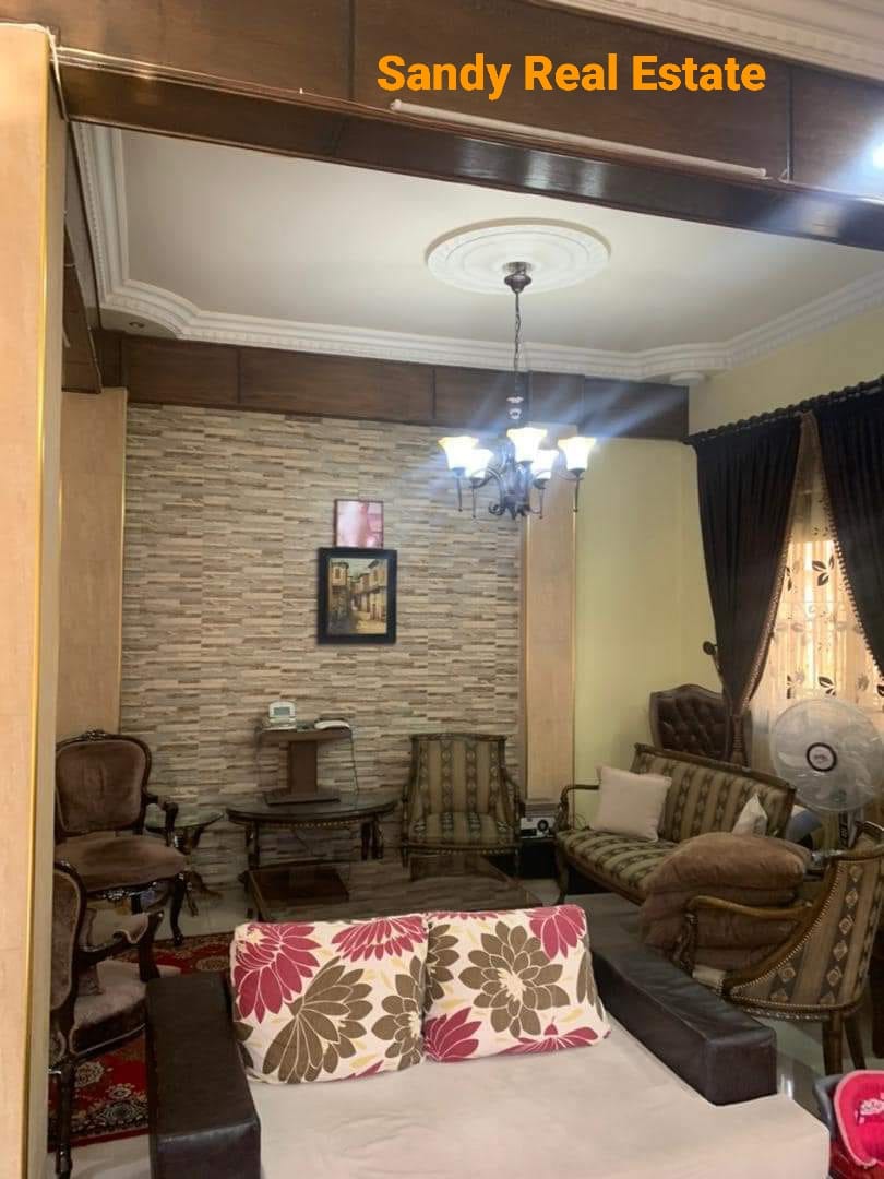 شقة سكنية للـبيع في المزرعة