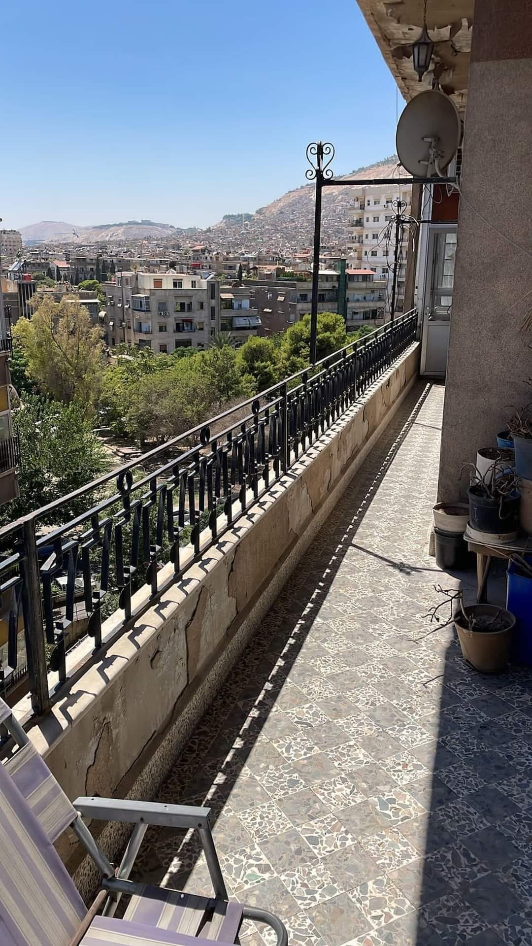 شقة سكنية للـبيع في الميسات