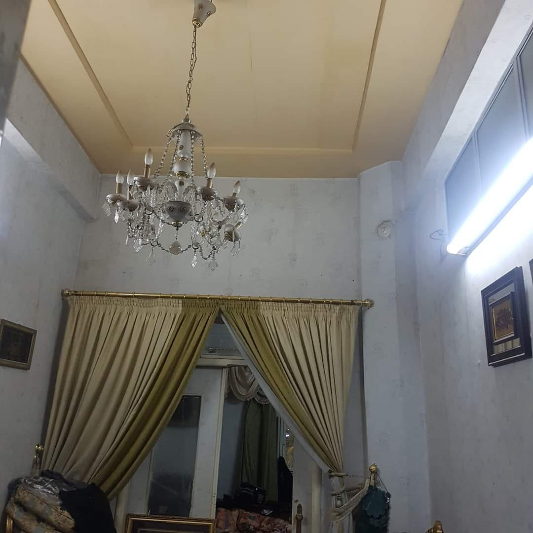 شقة سكنية للـبيع في الجسر الأبيض
