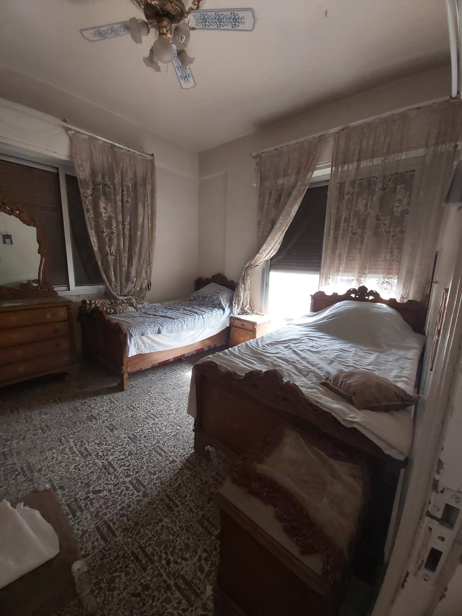 شقة سكنية للـبيع في الميسات