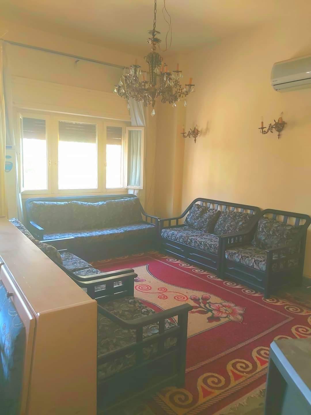 شقة سكنية للـبيع في الجسر الأبيض