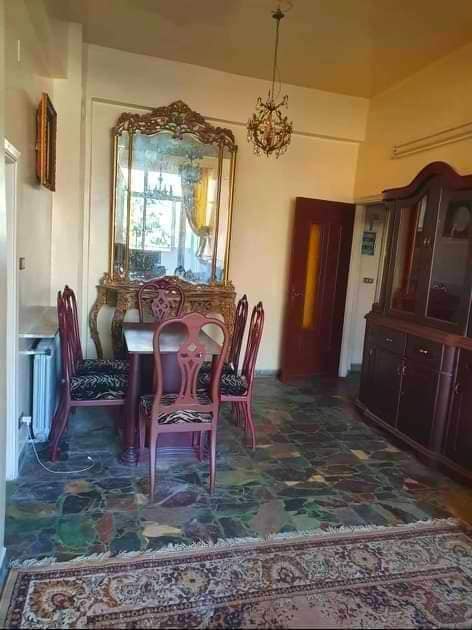 شقة سكنية للـبيع في الجسر الأبيض