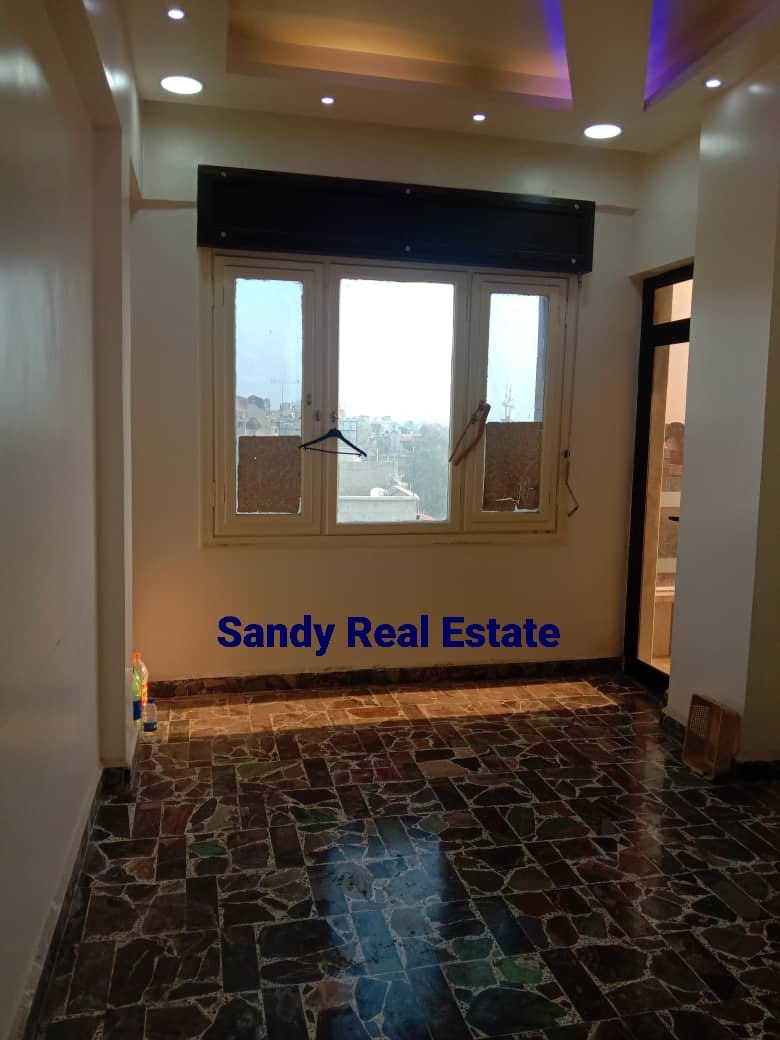 شقة سكنية للـبيع في الجسر الأبيض