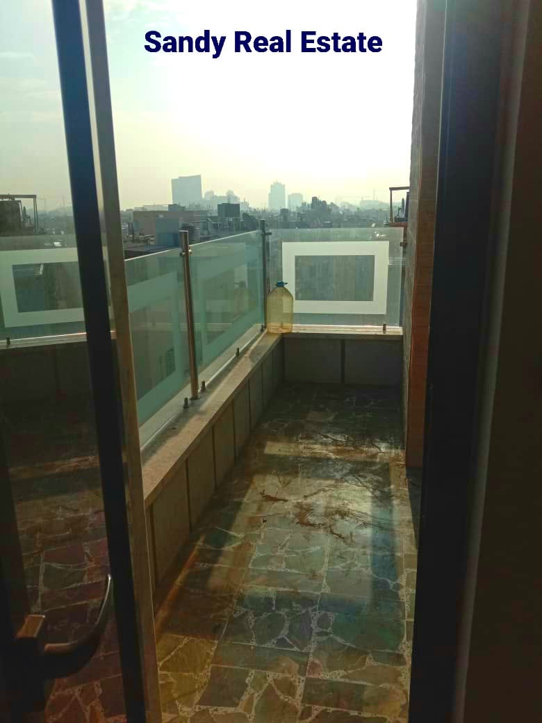 شقة سكنية للـبيع في الجسر الأبيض