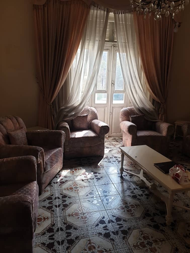 شقة سكنية للـبيع في الجسر الأبيض