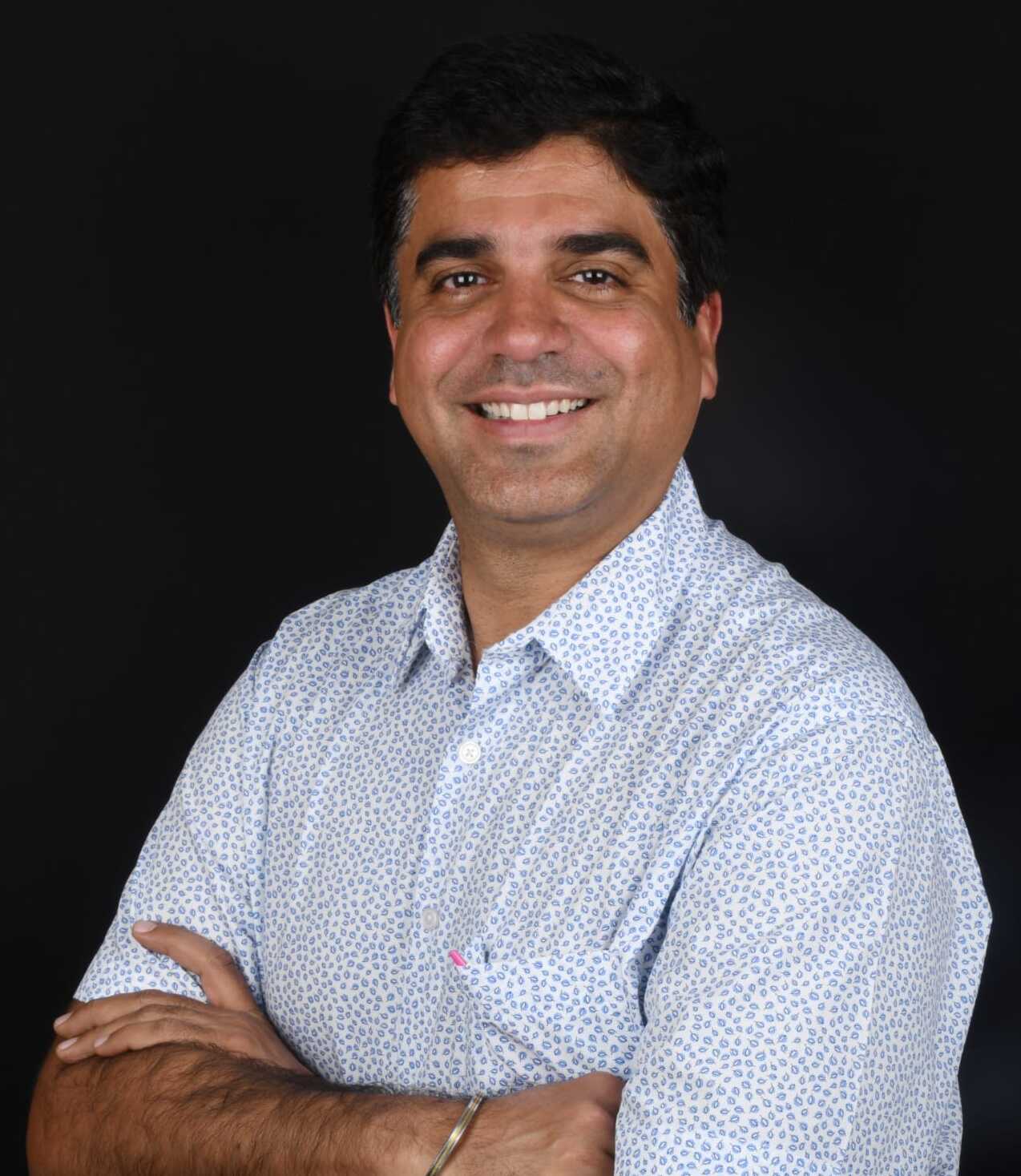 Dr. Rajat Dang