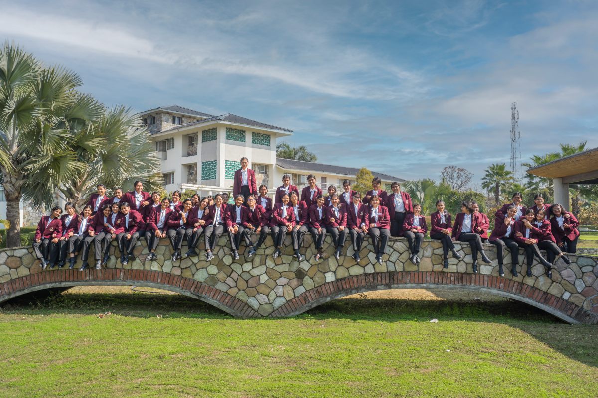 Alumnae 2