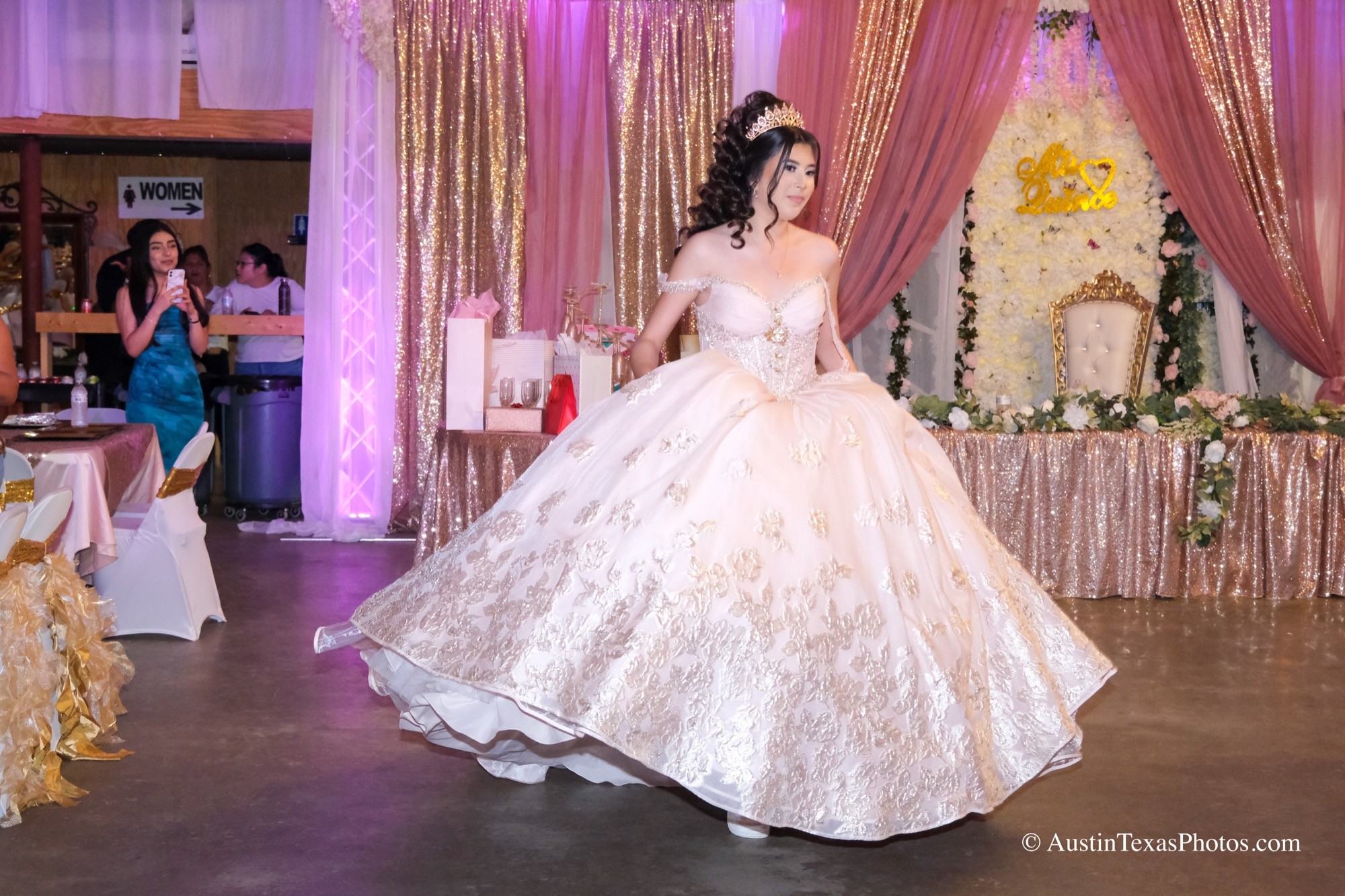 Quinceañera grand entrance to the reception