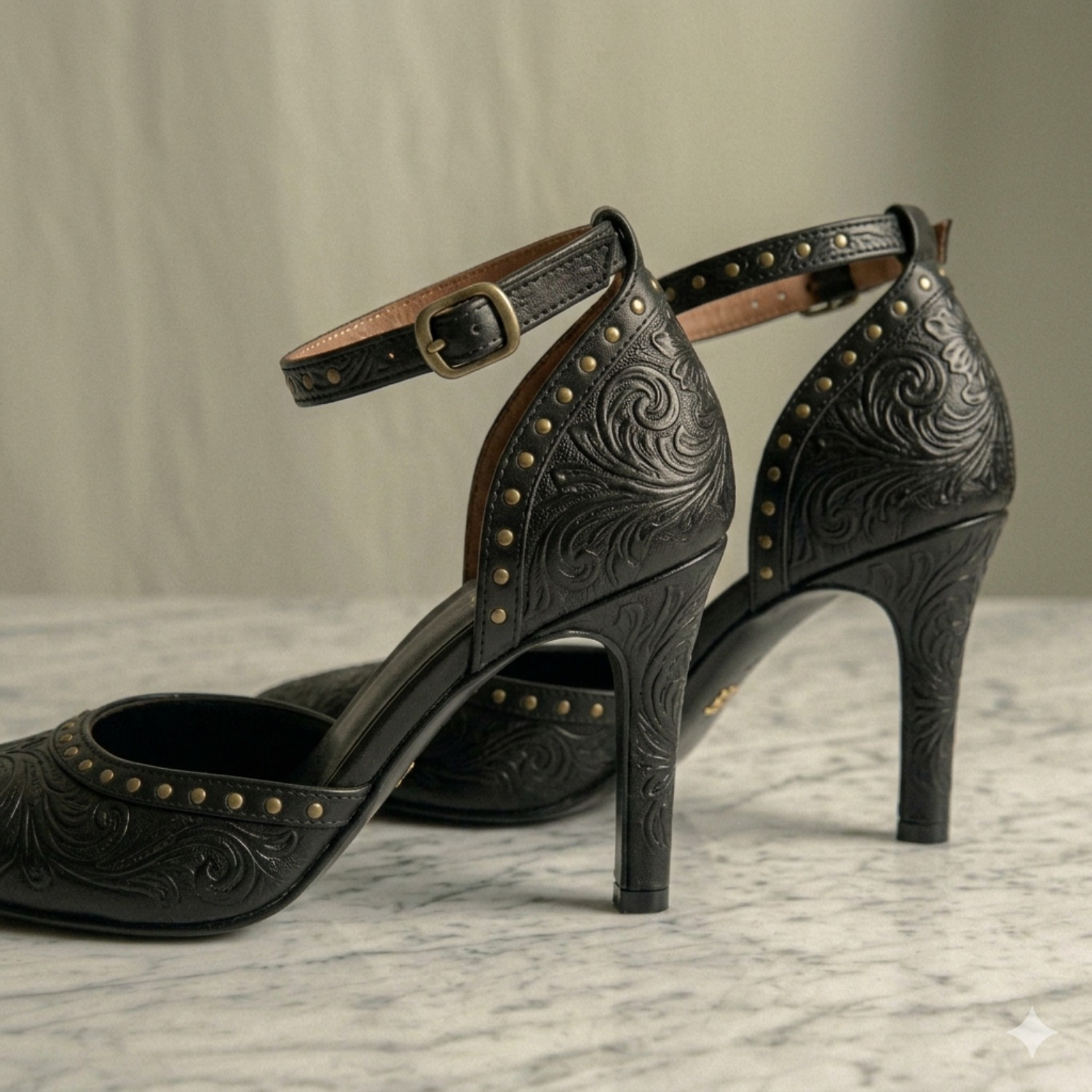 High Heel alternate