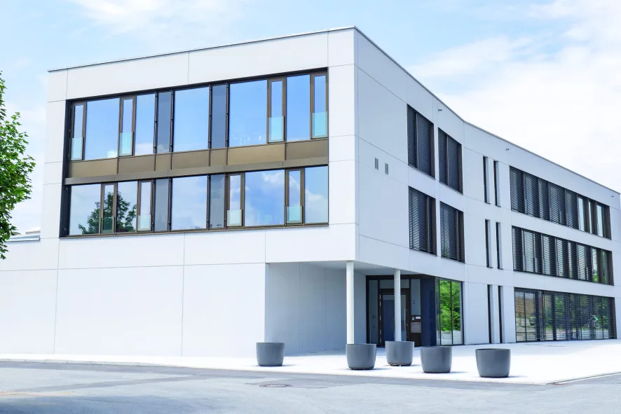 Max Frank GmbH & Co. KG