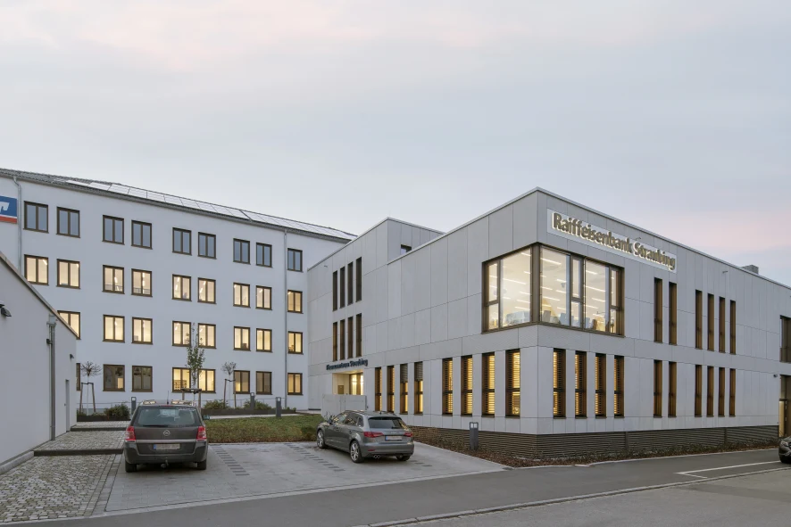 Das neue Finanzzentrum in Straubing an der Wittelsbacherhöhe