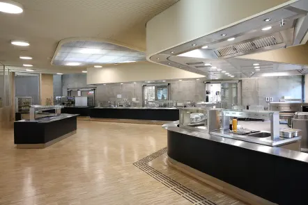 Essensausgabe Mensa Hochschule Landshut