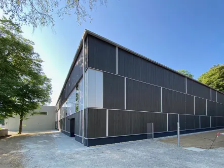 Fassade Sporthalle Osterhofen