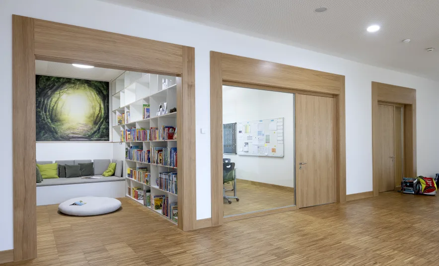 Rückzugs- und Lesenische