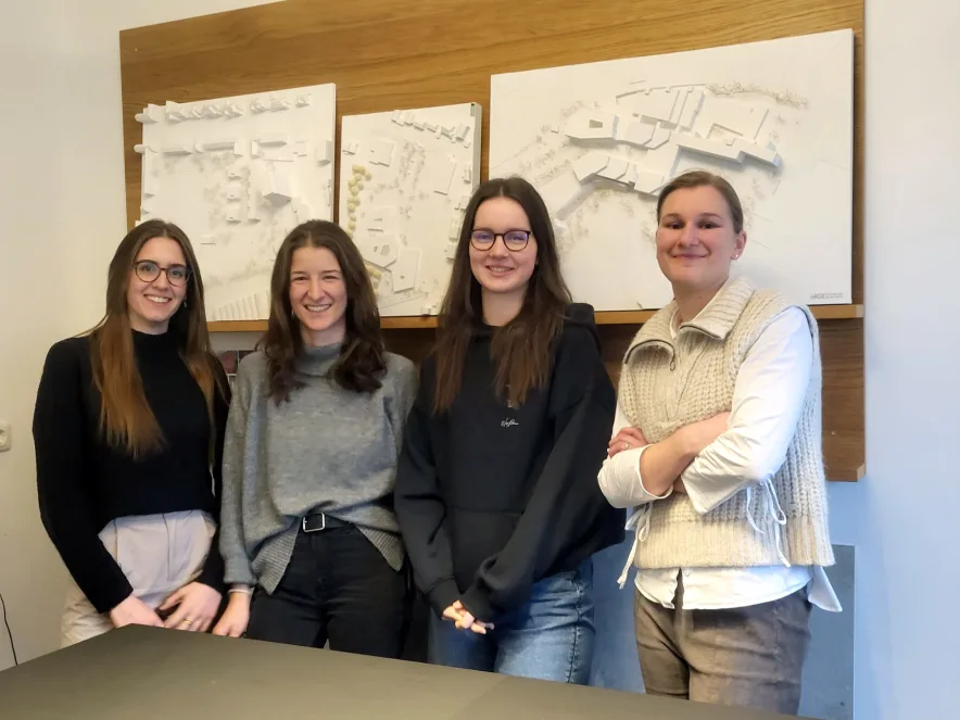 Auszubildende und duale Studentinnen