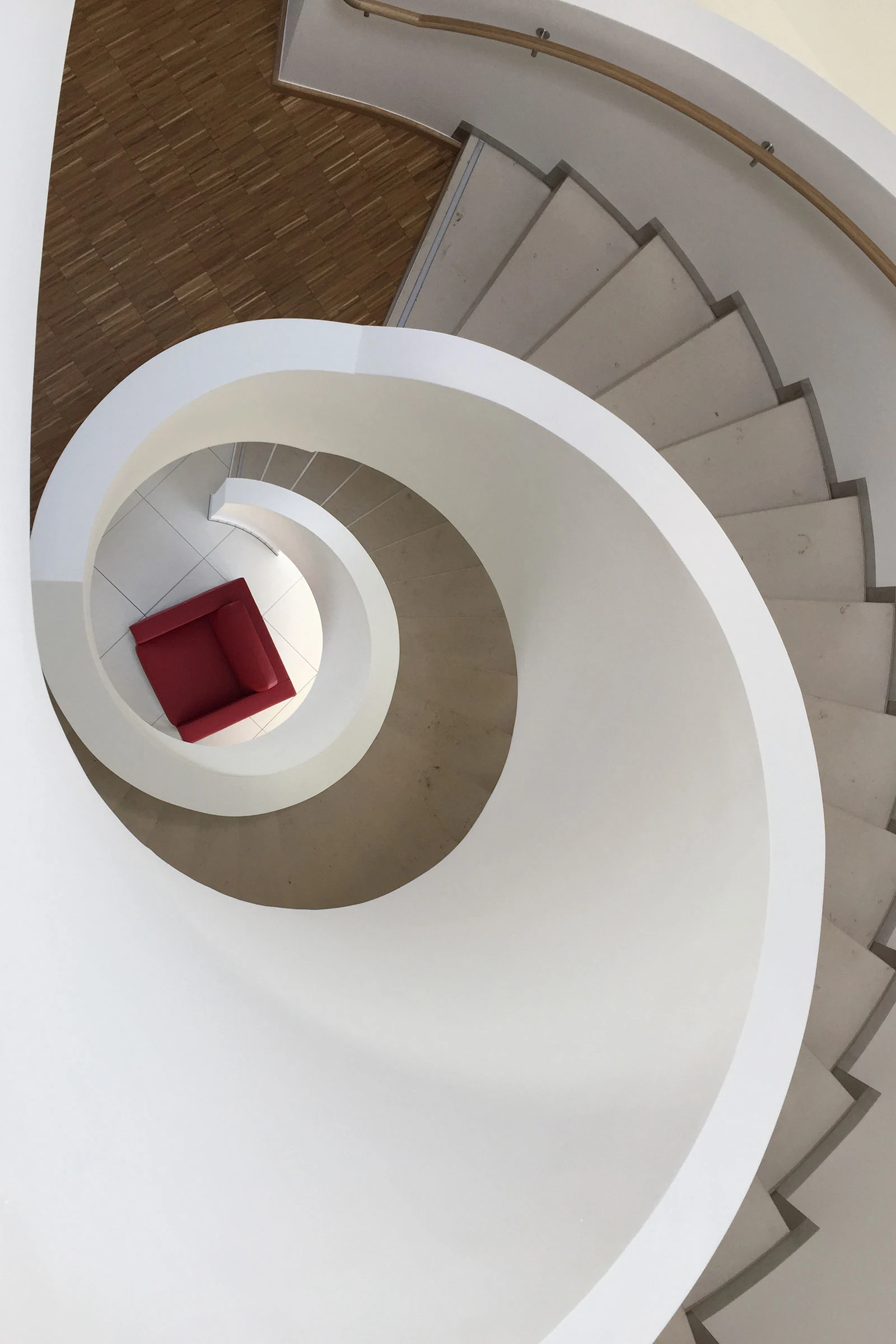 Max Frank GmbH & Co. KG