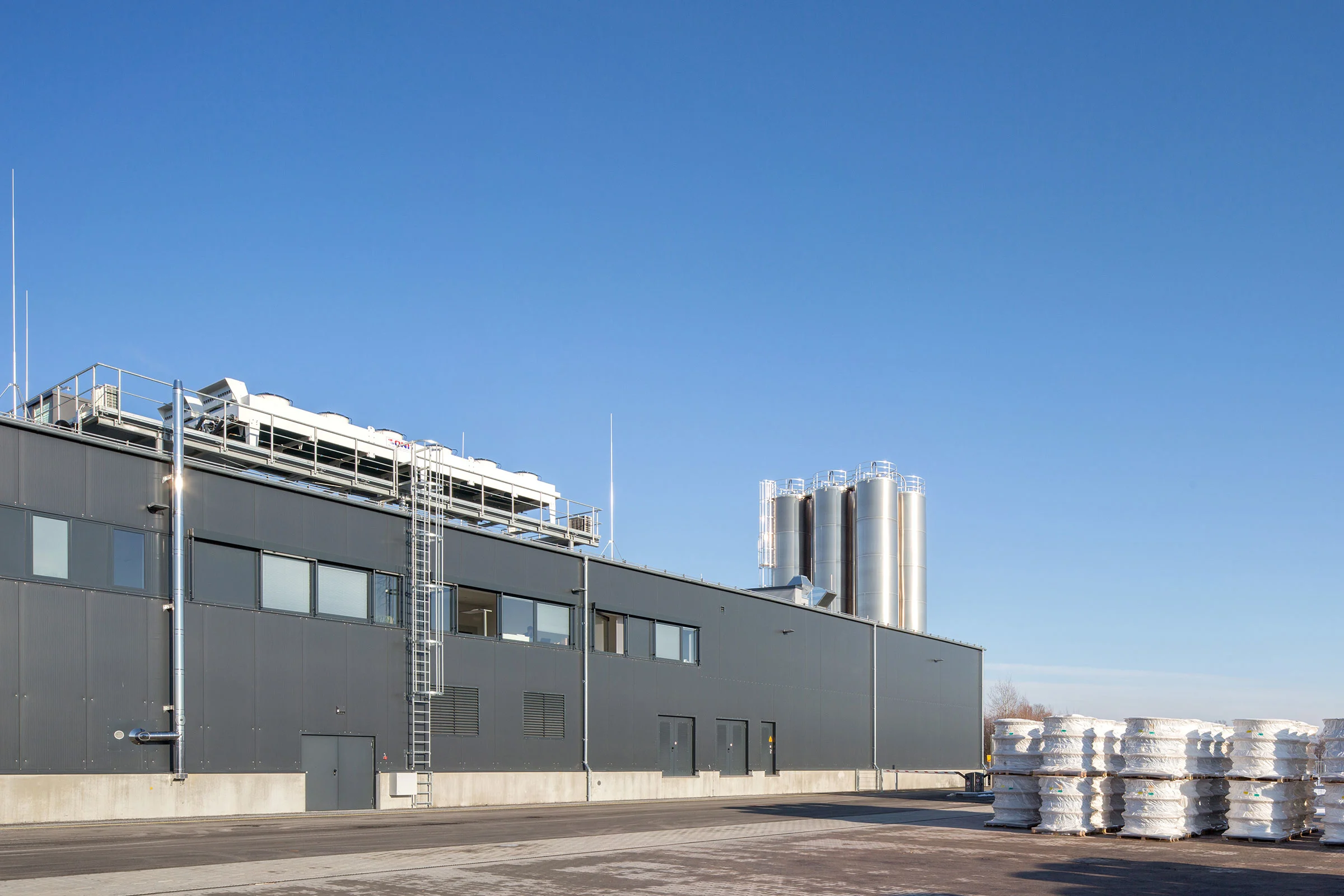 Extrusionshalle Firma gabo