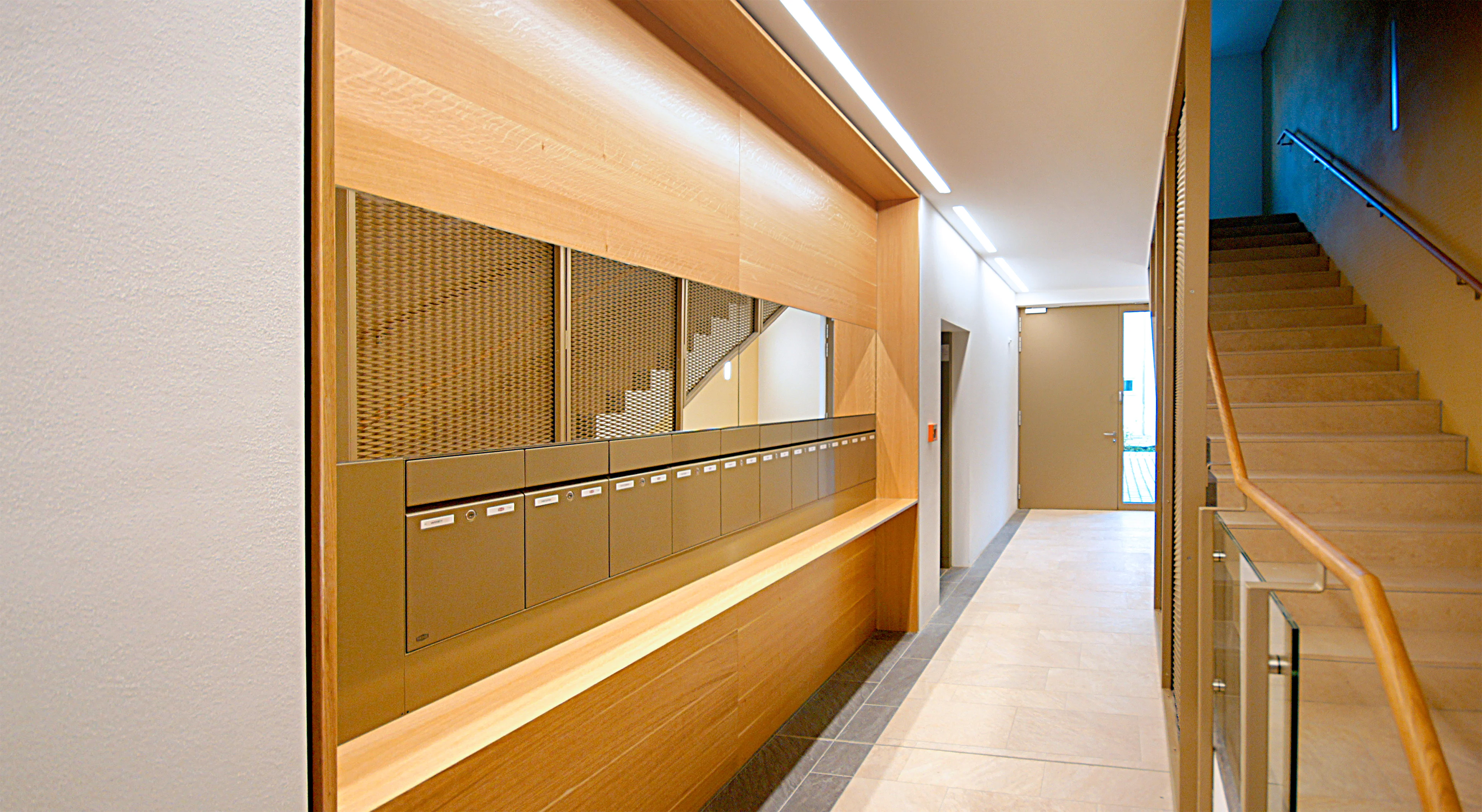 Treppenhaus/ Geschäftshaus A