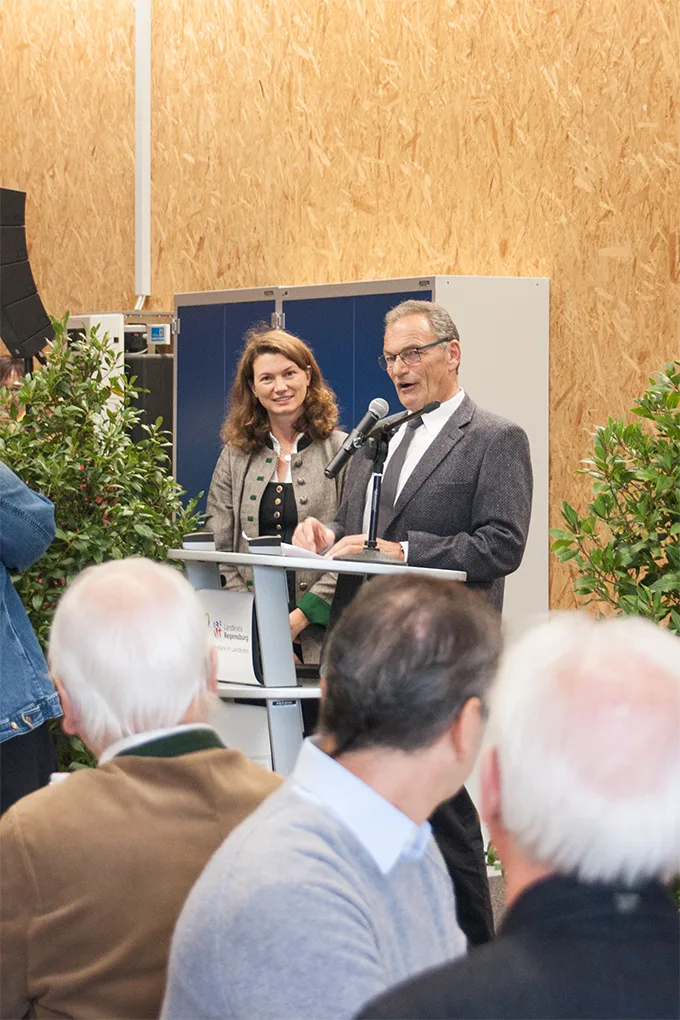 Barbings Bürgermeister Johann Thiel