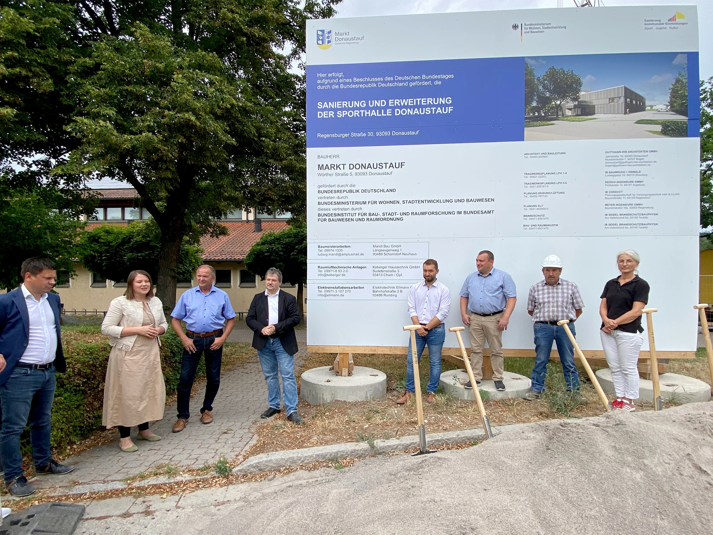 Spatenstich Erweiterung Sporthalle Donaustauf