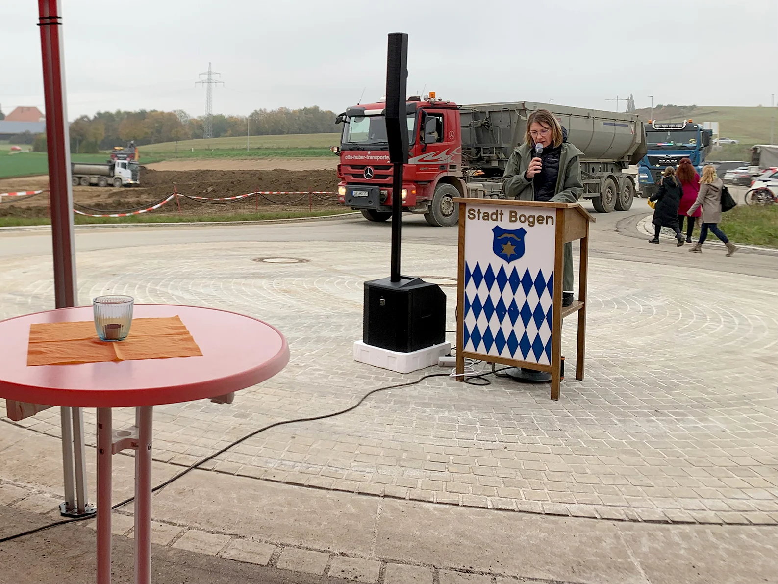 Erste Bürgermeisterin der Stadt Bogen Andrea Probst