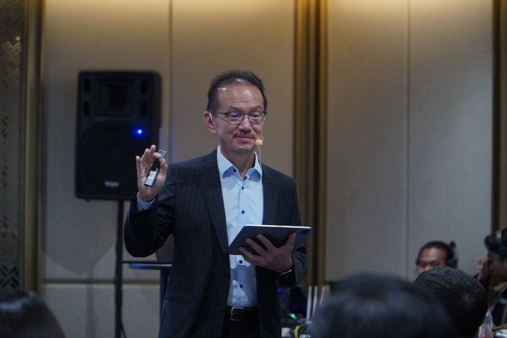 Pemaparan materi oleh David Bingei, Principal Fidelitas Advisors