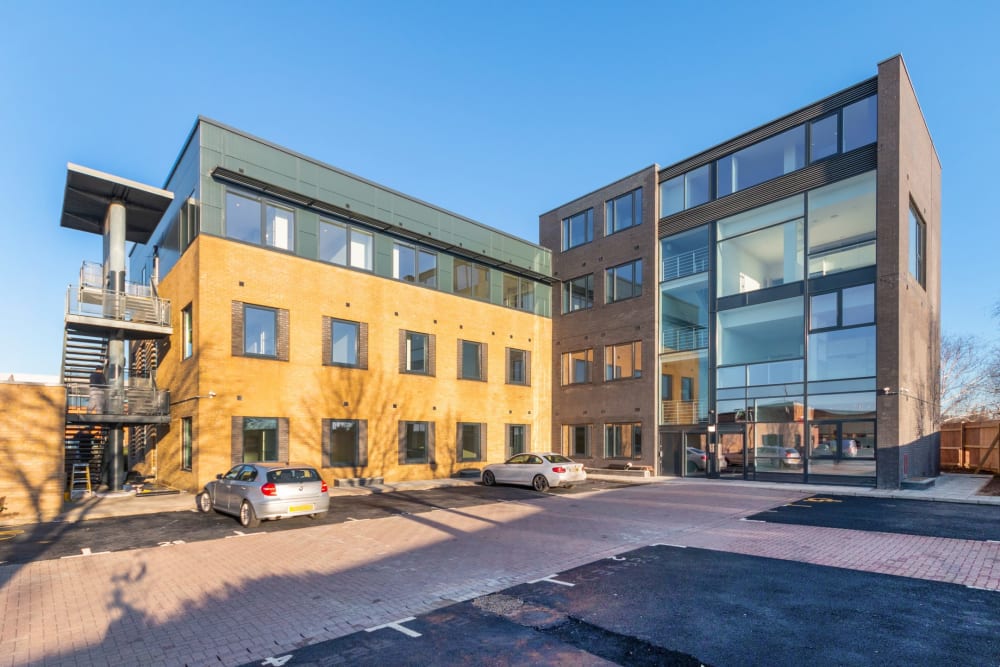 Studio Apartment, Heathrow