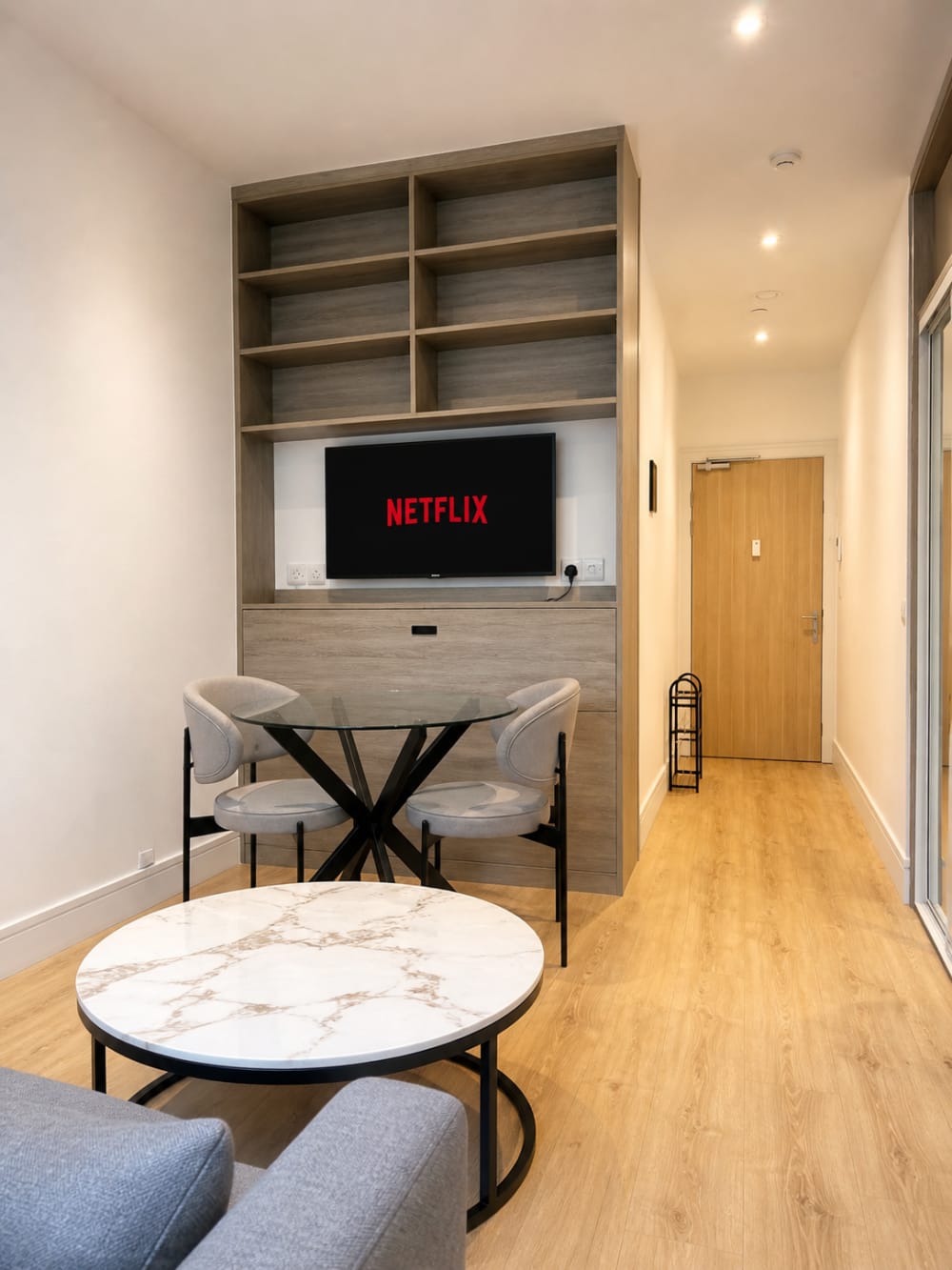 Studio Apartment, Heathrow photo 2