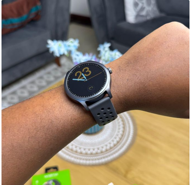 Oraimo Watch 6R Smart Watch Waterproof, Phone Calling Bluetooth, Heartrate,Health Wireless Smart Watch For Fitness & Smart Features view 3
