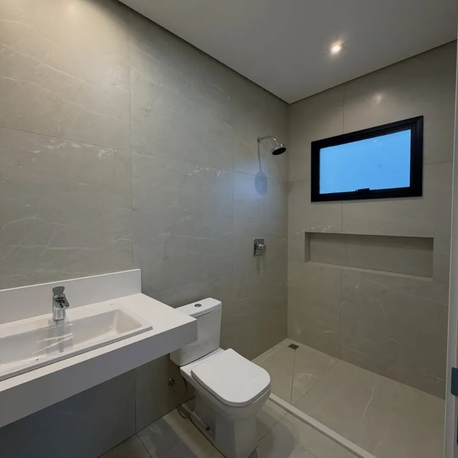 Foto do imóvel 2 - Lindo sobrado Condomínio Brisas