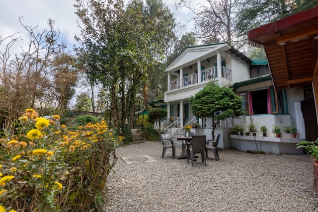 The Hive Cottage Corbett